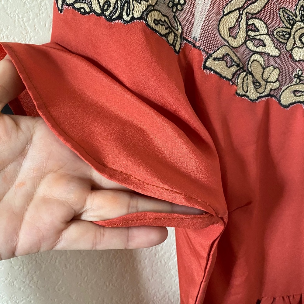 Dress - Picture 3 of 4